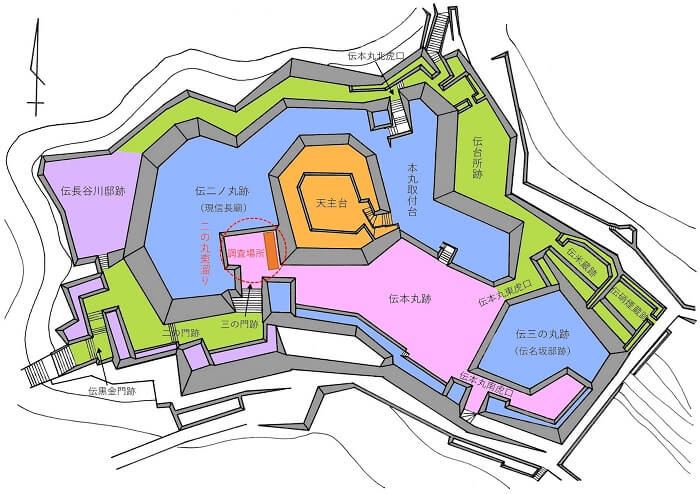 安土城、発掘調査場所、本丸主要部平面図、