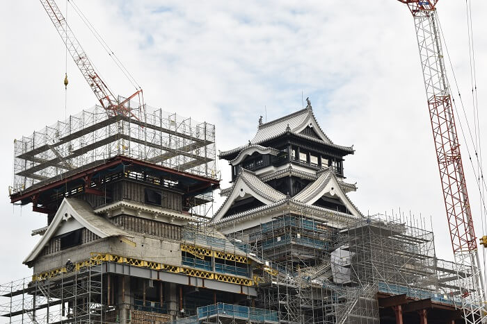 熊本城、大天守、小天守、工事用足場