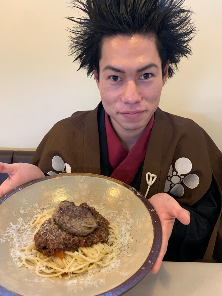 岩崎城、前田慶次、クオーレ 有名茶屋