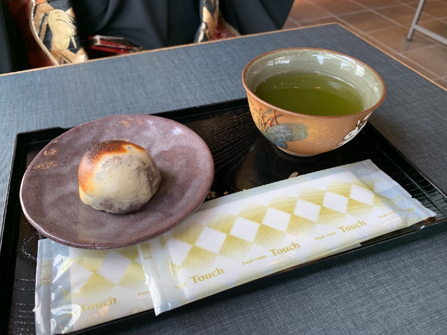 大垣城、金蝶園総本家、金蝶園饅頭