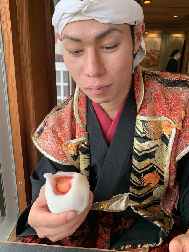 大垣城、金蝶園総本家、華かがりのいちご餅