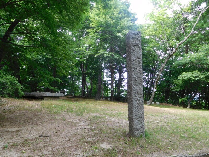 能登末森城の戦い、倶利伽羅峠