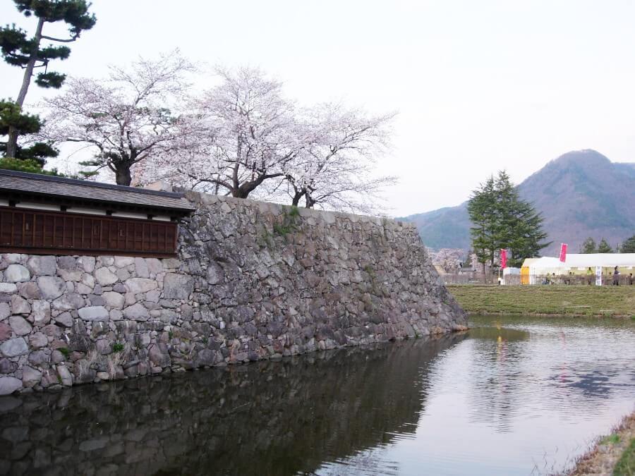 海津城