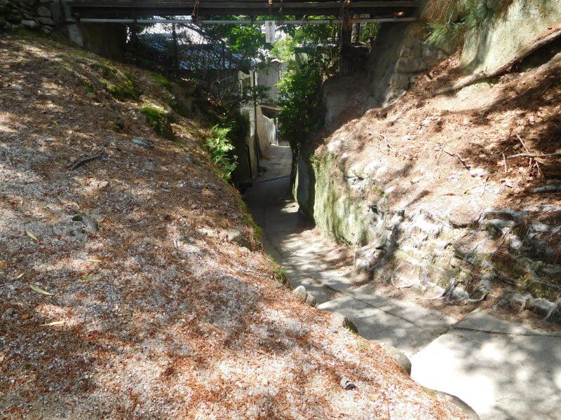宮尾城、堀切