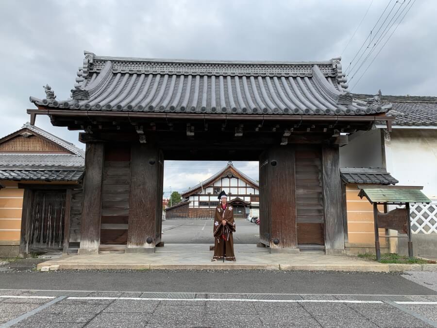 長浜城、大通寺台所門