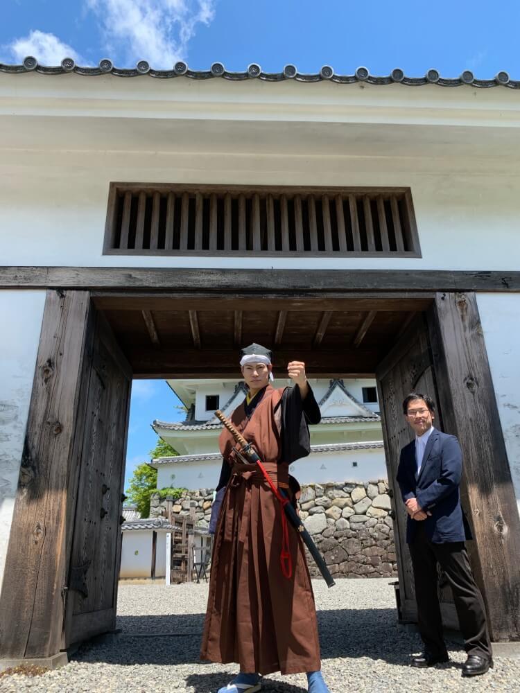 前田慶次、郡上八幡城、正門