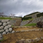 石垣の石は、大井川から採取された物。