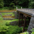 曳橋（居館側から）