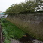 本丸東石垣と堀