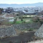 天守台から奈良市方面を望む。