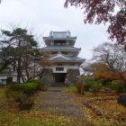 三戸城温故館（南部氏関連の武具や古文書が展示）