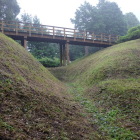 蔵郭の堀切と木橋