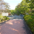 若神子城(城址公園) 入口に大き目の駐車