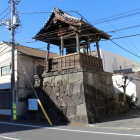 大手門跡の石垣と鐘楼