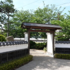 南面の陣屋門
