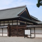 表御殿を外観復元した彦根城博物館