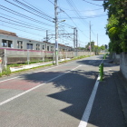 二子玉川駅から北・東急線沿いの上坂を進み