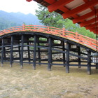 厳島神社の反橋（毛利父子が再建）