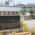 北ノ庄城跡石碑。平山郁夫画伯の筆になります。