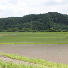 和田川ダム手前より増山城を望む