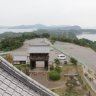 天守より城門方向を望む