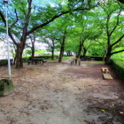 土塁の上