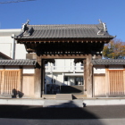真新しく感じる現存陣屋門