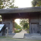 旧八戸城東門