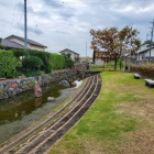 堀を復元した公園