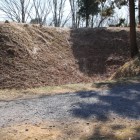 本郭出枡形土塁と堀