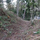二の丸と本丸の間の堀切と土橋