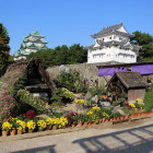 名古屋城と合掌造りの家
