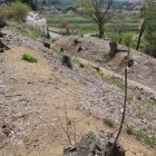 西１南側の切岸と堀、土塁
