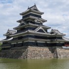 ６位　松本城