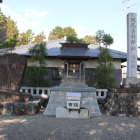 神社、南東角の小公園