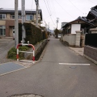 多分、この用水が内郭東側の線の様だが。。。