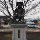 垂井駅前の竹中半兵衛像