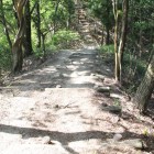 見張り台への土橋通路