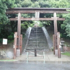 海岸よりの登城階段、名島神社参拝路