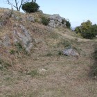 本丸石垣城塁と空堀、土橋、二の丸間