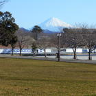 城内から眺める富士山