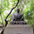 石田三成公銅像（龍潭寺境内）