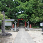 八幡神社と城址の石碑