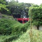 中の門跡付近から見た木橋