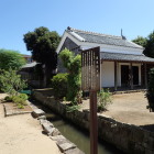 農業用水路と蔵