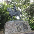 本丸・藤堂高虎公像