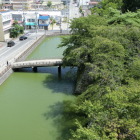 堀と冠木橋