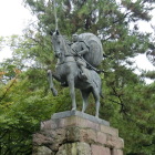 尾山神社にある利家公像