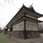 三十間長屋裏