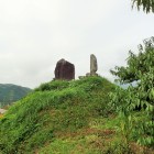 天守台土塁の先端部分